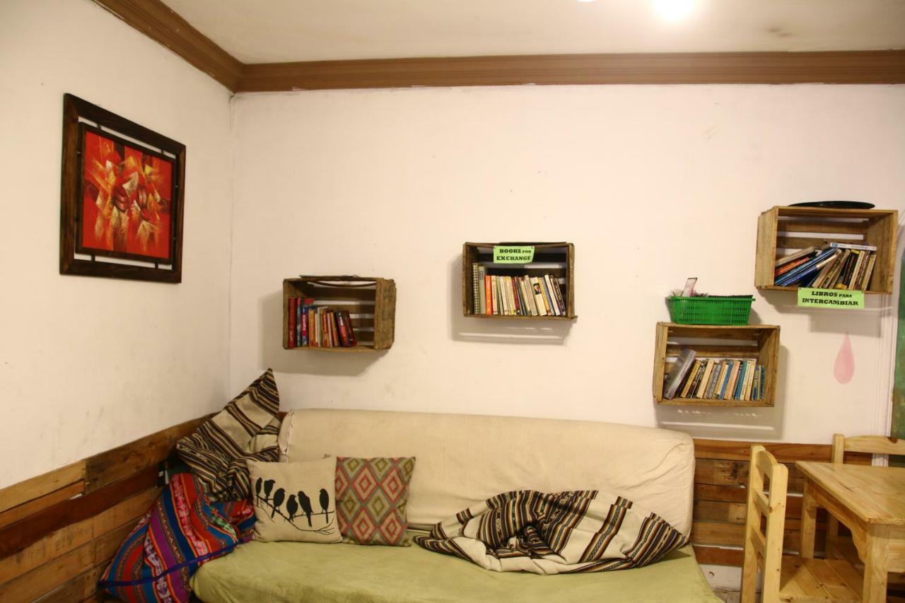 Jaguar House Hostel Cochabamba Buitenkant foto
