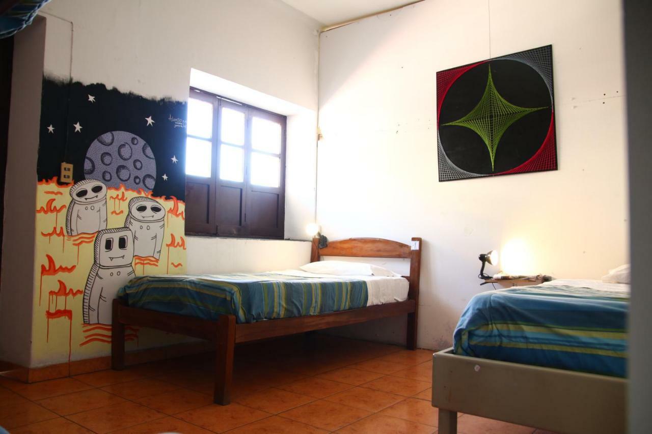 Jaguar House Hostel Cochabamba Buitenkant foto