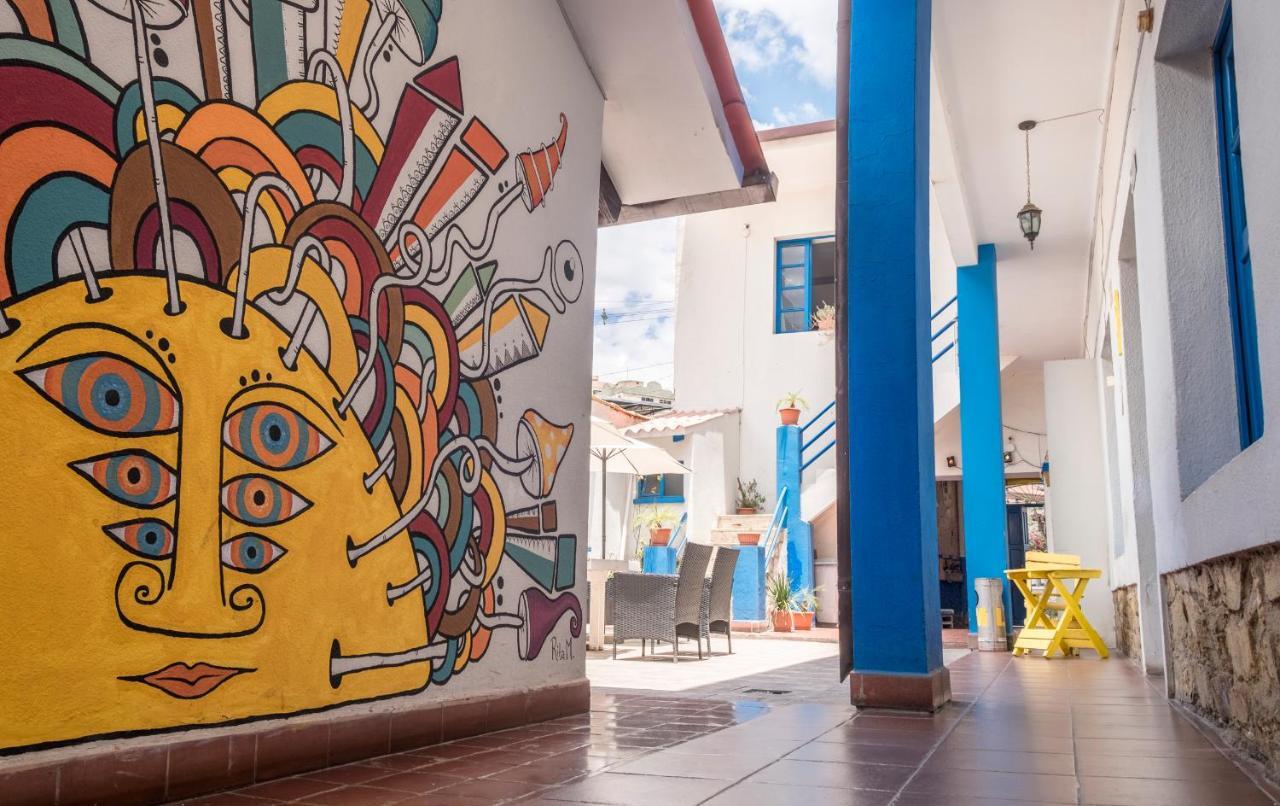 Jaguar House Hostel Cochabamba Buitenkant foto